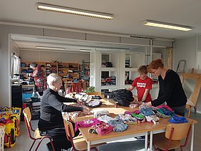 Doorgeefwinkel 'Winkel Zonder Kassa' Eagle Shelter